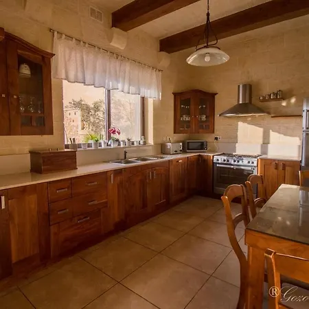 Mandolina Gharb (Gozo)