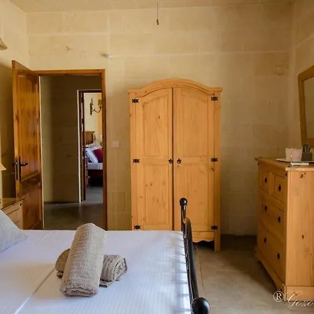 Mandolina Għarb