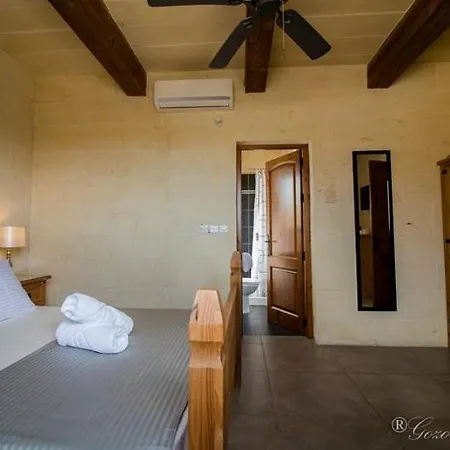 Mandolina Resort *